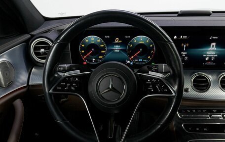 Mercedes-Benz E-Класс, 2021 год, 6 050 000 рублей, 22 фотография