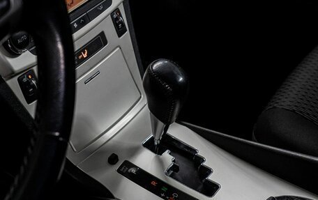 Toyota Avensis III рестайлинг, 2011 год, 1 299 000 рублей, 26 фотография