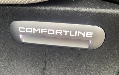 Volkswagen Multivan T6 рестайлинг, 2020 год, 5 500 000 рублей, 4 фотография