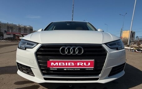 Audi A4, 2019 год, 2 340 000 рублей, 6 фотография