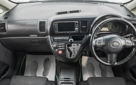 Toyota Wish II, 2003 год, 669 000 рублей, 8 фотография