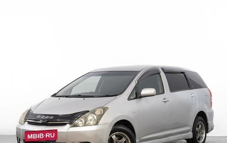 Toyota Wish II, 2003 год, 669 000 рублей, 4 фотография