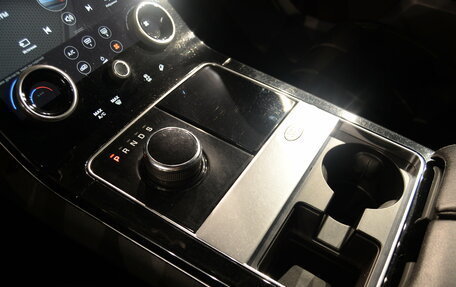 Land Rover Range Rover Velar I, 2019 год, 4 600 000 рублей, 20 фотография