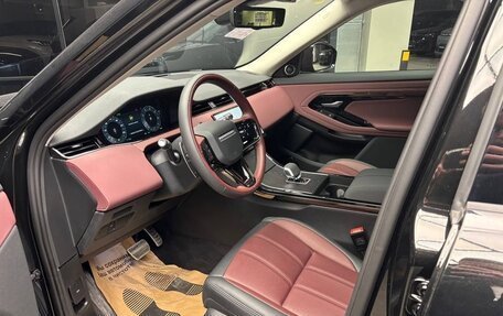 Land Rover Range Rover Evoque II, 2025 год, 5 990 000 рублей, 5 фотография