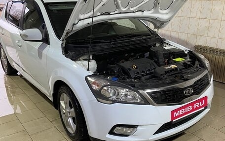 KIA cee'd I рестайлинг, 2011 год, 715 000 рублей, 1 фотография