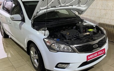 KIA cee'd I рестайлинг, 2011 год, 715 000 рублей, 1 фотография