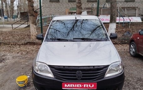 Renault Logan I, 2013 год, 260 000 рублей, 1 фотография