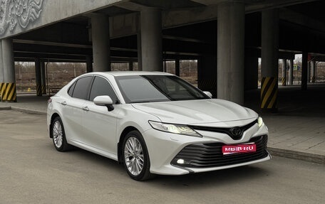 Toyota Camry, 2021 год, 3 150 000 рублей, 1 фотография