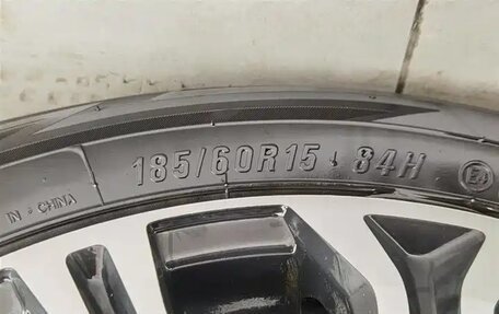 Toyota Yaris XP150 рестайлинг, 2022 год, 1 460 000 рублей, 16 фотография