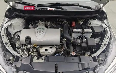 Toyota Yaris XP150 рестайлинг, 2022 год, 1 460 000 рублей, 18 фотография