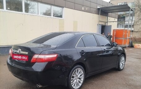 Toyota Camry, 2010 год, 1 390 000 рублей, 3 фотография
