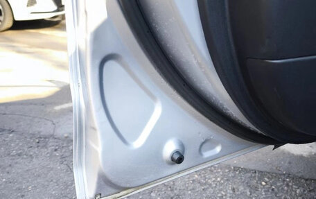 Mitsubishi Outlander III рестайлинг 3, 2011 год, 930 000 рублей, 12 фотография