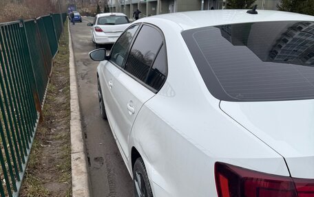 Volkswagen Jetta VI, 2016 год, 1 000 000 рублей, 5 фотография