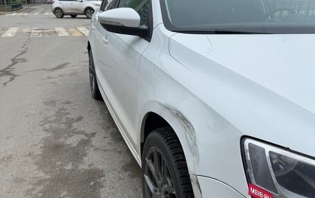 Volkswagen Jetta VI, 2016 год, 1 000 000 рублей, 3 фотография