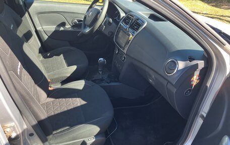 Renault Sandero II рестайлинг, 2017 год, 930 000 рублей, 11 фотография