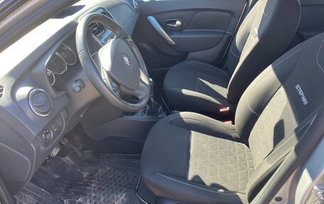 Renault Sandero II рестайлинг, 2017 год, 930 000 рублей, 8 фотография