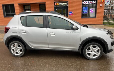 Renault Sandero II рестайлинг, 2017 год, 930 000 рублей, 16 фотография