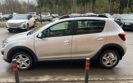 Renault Sandero II рестайлинг, 2017 год, 930 000 рублей, 15 фотография