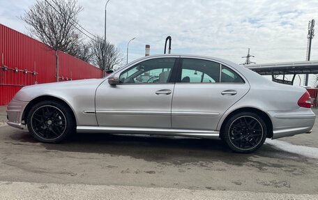 Mercedes-Benz E-Класс, 2003 год, 880 000 рублей, 4 фотография