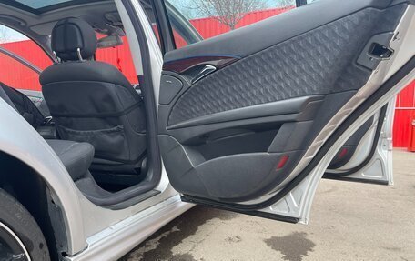 Mercedes-Benz E-Класс, 2003 год, 880 000 рублей, 12 фотография