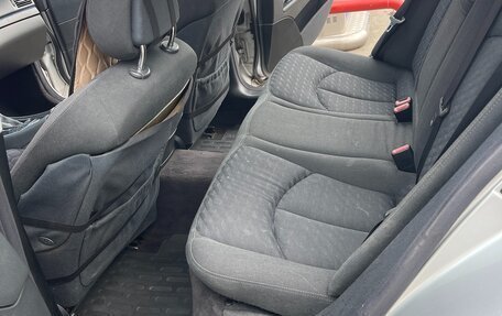 Mercedes-Benz E-Класс, 2003 год, 880 000 рублей, 13 фотография