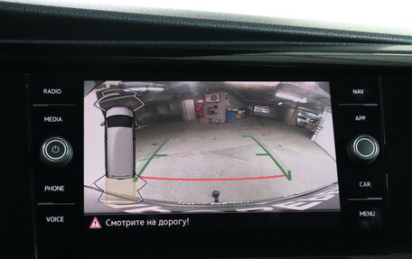 Volkswagen Multivan T6 рестайлинг, 2020 год, 4 999 000 рублей, 19 фотография