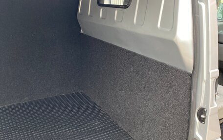 Volkswagen Transporter T4, 2002 год, 1 035 000 рублей, 9 фотография