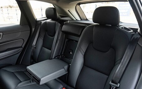 Volvo XC60 II, 2024 год, 23 фотография