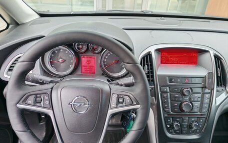 Opel Astra J, 2013 год, 840 000 рублей, 8 фотография