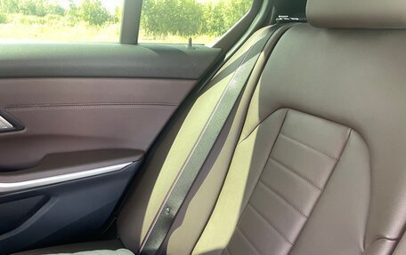 BMW 3 серия, 2021 год, 4 300 000 рублей, 27 фотография