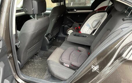 Volkswagen Passat B8 рестайлинг, 2017 год, 1 750 000 рублей, 10 фотография