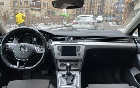 Volkswagen Passat B8 рестайлинг, 2017 год, 1 750 000 рублей, 12 фотография