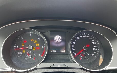 Volkswagen Passat B8 рестайлинг, 2017 год, 1 750 000 рублей, 16 фотография