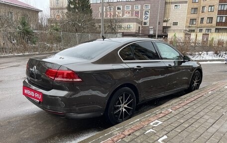 Volkswagen Passat B8 рестайлинг, 2017 год, 1 750 000 рублей, 6 фотография