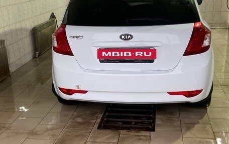 KIA cee'd I рестайлинг, 2011 год, 715 000 рублей, 4 фотография