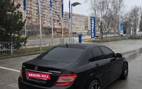 Mercedes-Benz C-Класс, 2007 год, 950 000 рублей, 3 фотография