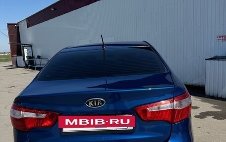KIA Rio III рестайлинг, 2011 год, 600 000 рублей, 3 фотография