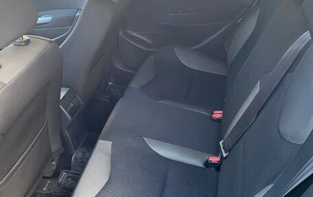 Peugeot 308 II, 2011 год, 355 000 рублей, 12 фотография