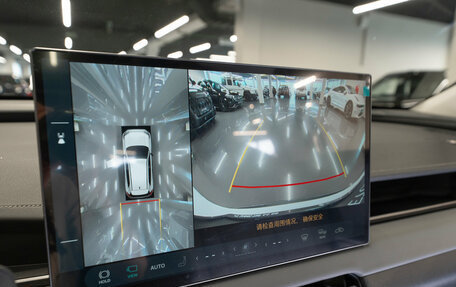 Toyota RAV4, 2025 год, 4 650 000 рублей, 20 фотография