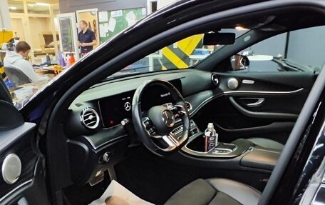 Mercedes-Benz E-Класс, 2020 год, 4 800 000 рублей, 13 фотография