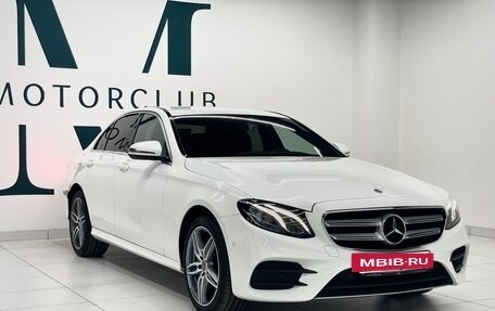 Mercedes-Benz E-Класс, 2017 год, 3 490 000 рублей, 4 фотография