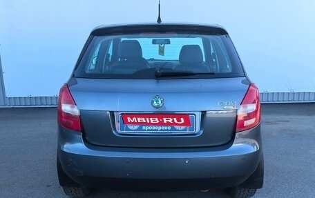 Skoda Fabia II, 2011 год, 420 000 рублей, 6 фотография