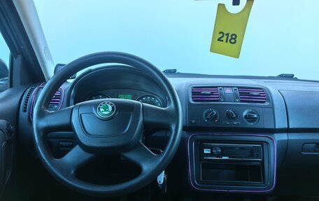 Skoda Fabia II, 2011 год, 420 000 рублей, 10 фотография