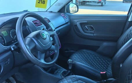 Skoda Fabia II, 2011 год, 420 000 рублей, 8 фотография