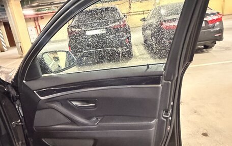 BMW 5 серия, 2014 год, 2 700 000 рублей, 7 фотография