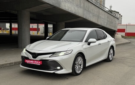 Toyota Camry, 2021 год, 3 150 000 рублей, 4 фотография
