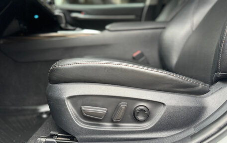 Toyota Camry, 2021 год, 3 150 000 рублей, 15 фотография