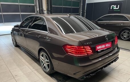 Mercedes-Benz E-Класс, 2014 год, 2 000 000 рублей, 4 фотография