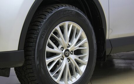 Toyota RAV4, 2016 год, 2 250 000 рублей, 11 фотография