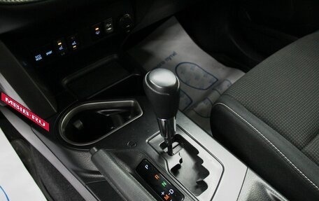 Toyota RAV4, 2016 год, 2 250 000 рублей, 26 фотография